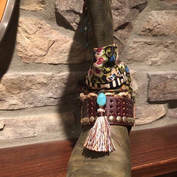 Pre-owned women's leather harness boots - Picture 2 of 6